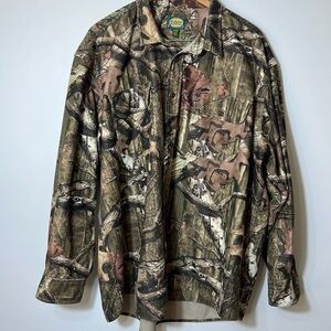 Cabelas camo shirt